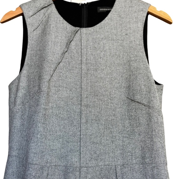 Banana Republic | Women's Pleat Neck Flannel Dress - Picture 4 of 15